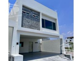 Maison 3 chambre à vendre à Santa Catarina, Nuevo Leon, Santa Catarina, Nuevo Leon