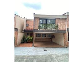 4 Habitación Villa en venta en Envigado, Antioquia, Envigado