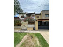 4 Habitación Casa en venta en Rosario, Santa Fe, Rosario