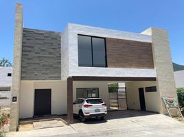 Maison 3 chambre à vendre à Santiago, Nuevo Leon, Santiago, Nuevo Leon