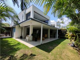 4 Habitación Villa en venta en Cali, Valle Del Cauca, Cali