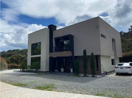 5 Habitación Casa en venta en Envigado, Antioquia, Envigado