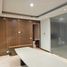200 m2 Office for sale in Monterrey, Nuevo Leon, Monterrey