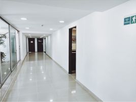 67 SqM Office for sale in River View Park, Cali, Cali