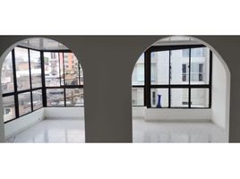 4 Bedroom Apartment for sale in Caldas, Manizales, Caldas