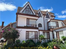 4 Bedroom Villa for sale in Santafé Mall (Centro Comercial Santafé Bogotá), Bogota, Bogota