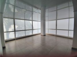 58 m² Office for rent in River View Park, Cali, Cali