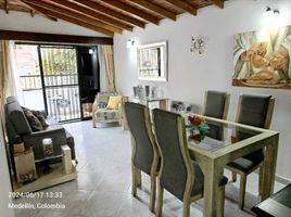 6 Habitación Villa en venta en Parque de los Pies Descalzos, Medellín, Medellín