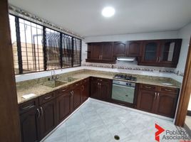 3 Habitación Apartamento en alquiler en Colombia, Medellín, Antioquia, Colombia