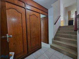 3 Bedroom Apartment for sale in Bare Foot Park (Parque de los Pies Descalzos), Medellin, Medellin