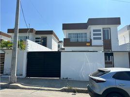 4 Bedroom House for sale in Manta, Manabi, Manta, Manta