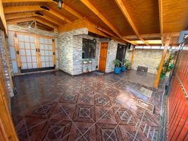 2 Bedroom House for sale in Chile, Pirque, Cordillera, Santiago, Chile