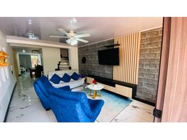 3 Bedroom House for sale in Palmetto Plaza Shopping Mall, Cali, Cali