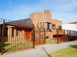 3 Habitación Casa en venta en Morón, Buenos Aires, Morón