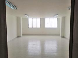 60 m² Office for rent in Colombia, Dosquebradas, Risaralda, Colombia