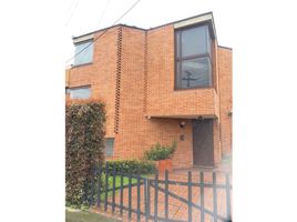 3 Bedroom House for sale in Bogota, Cundinamarca, Bogota