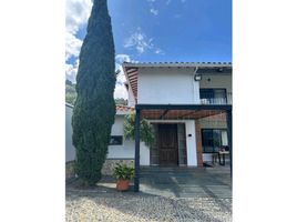 4 Habitación Casa en venta en Copacabana, Antioquia, Copacabana