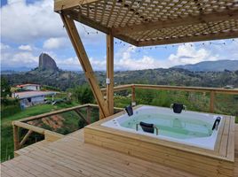 3 Habitación Villa en alquiler en Colombia, Penol, Antioquia, Colombia