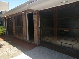 3 Bedroom House for sale in Paseo del Buen Pastor, Capital, Capital