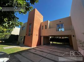 3 Schlafzimmer Haus zu verkaufen in Santa Lucia, San Juan, Santa Lucia