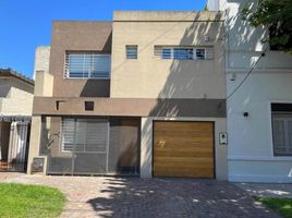 2 Bedroom House for sale in Lomas De Zamora, Buenos Aires, Lomas De Zamora