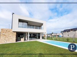 3 Bedroom House for sale in General Pueyrredon, Buenos Aires, General Pueyrredon