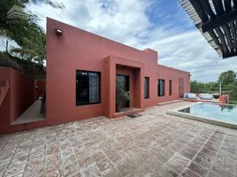 3 Bedroom House for sale in Colon, Cordoba, Colon