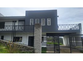 3 Habitación Villa en venta en Calderón Park, Cuenca, Cuenca, Cuenca