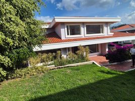 3 Bedroom House for sale in Cumbaya, Quito, Cumbaya