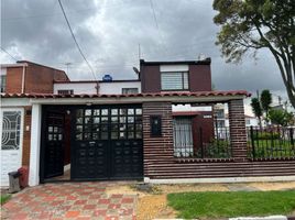 5 Bedroom House for sale in Bogota, Cundinamarca, Bogota