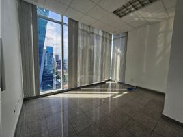 95 m² Office for rent in Panamá, Pueblo Nuevo, Ciudad de Panamá, Panamá, Panamá