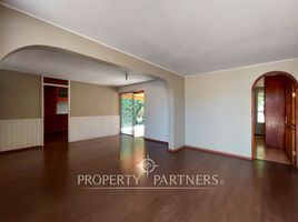 4 Bedroom House for sale in Santiago, San Jode De Maipo, Cordillera, Santiago