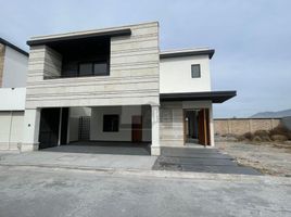 4 Habitación Casa en venta en Saltillo, Coahuila, Saltillo