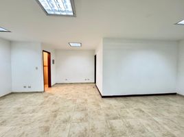 35 m² Office for rent in Dosquebradas, Risaralda, Dosquebradas