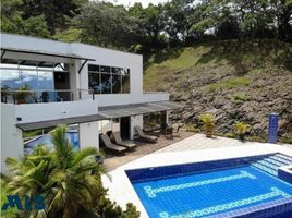 3 Bedroom Villa for sale in Bare Foot Park (Parque de los Pies Descalzos), Medellin, Medellin