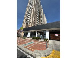 3 Habitación Apartamento en venta en Centro Comercial La Querencia, Bogotá, Bogotá