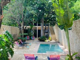 在Yucatan出售的10 卧室 屋, Merida, Yucatan