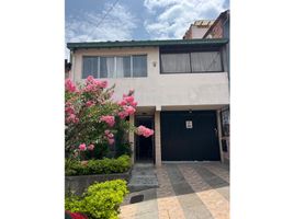 4 Habitación Villa en venta en Parque de los Pies Descalzos, Medellín, Medellín