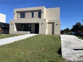 5 Habitación Villa en venta en Buenos Aires, Pilar, Buenos Aires