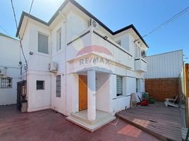 415 m² Office for rent in Chile, Puente Alto, Cordillera, Santiago, Chile