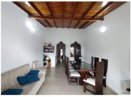 5 Bedroom House for sale in Bare Foot Park (Parque de los Pies Descalzos), Medellin, Medellin