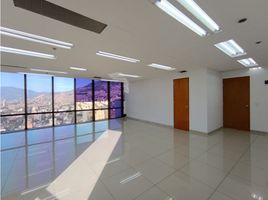 54.01 SqM Office for rent in Centro Comercial Unicentro Medellin, Medellin, Medellin