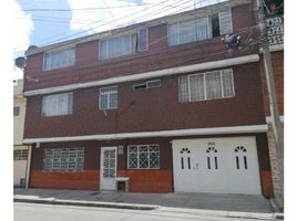 4 Bedroom House for sale in Bogota, Cundinamarca, Bogota