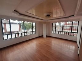 5 Bedroom House for sale in Bogota, Cundinamarca, Bogota