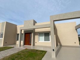 3 Bedroom House for sale in Esteban Echeverria, Buenos Aires, Esteban Echeverria