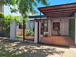 3 Bedroom House for sale in General Sarmiento, Buenos Aires, General Sarmiento