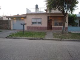 3 Bedroom House for sale in General Sarmiento, Buenos Aires, General Sarmiento