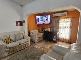 2 Habitación Casa en venta en Rosario, Santa Fe, Rosario