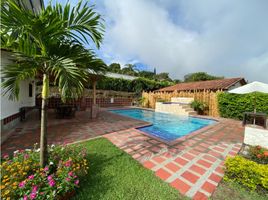 6 Bedroom House for sale in Antioquia, San Jeronimo, Antioquia