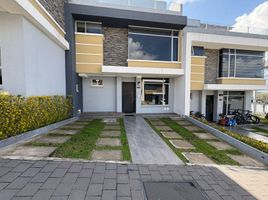 3 Habitación Casa en venta en Bicentenario Park, Quito, Quito, Quito